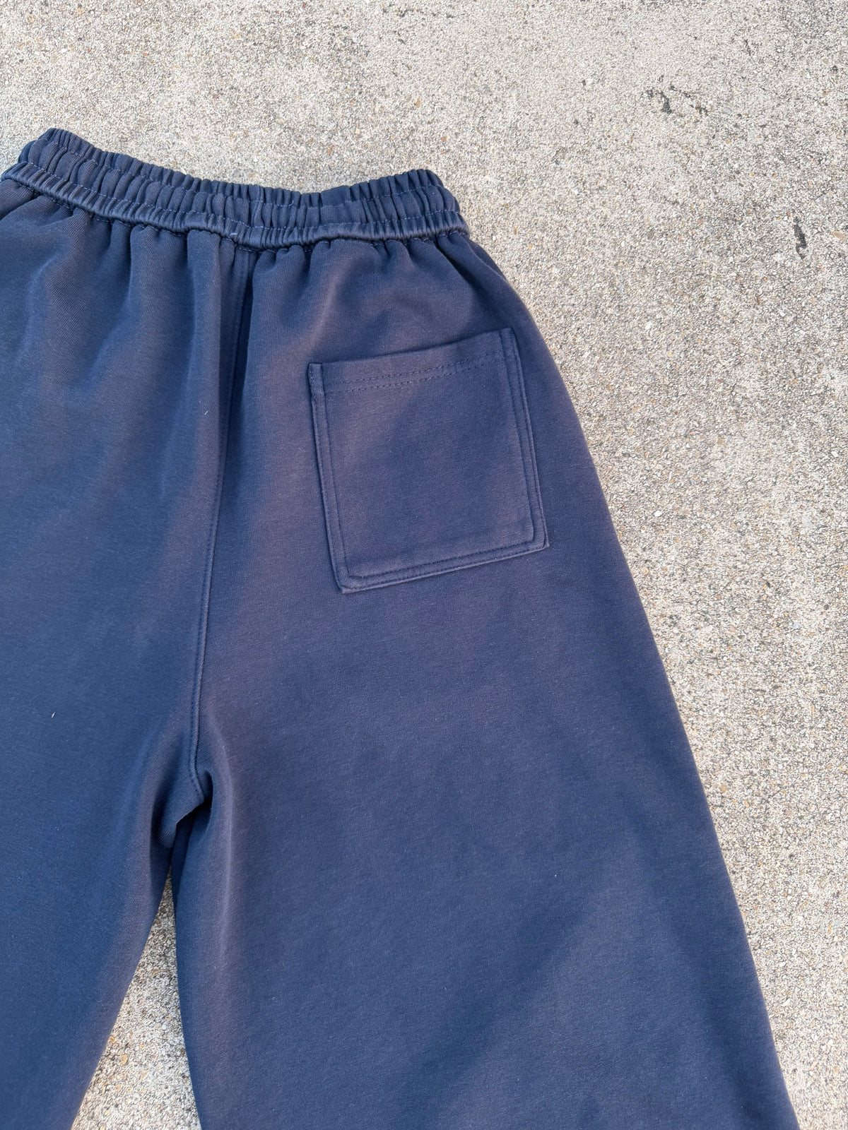 3/4 Navy Shorts